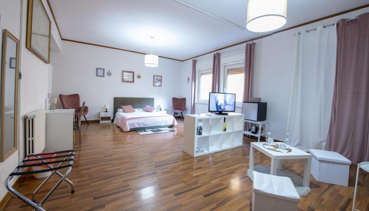 Doctor House Standard, Suites & Luxury Rooms Enna Eksteriør bilde